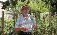 Visite du jardin de Mamie Rose 2 © J.ARIBAULT