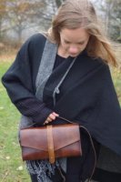 sac marron -  Tania Simová - Jantara - aout 23 © Tania Simová - Jantara 