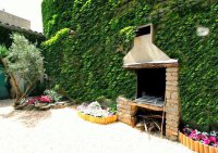 BBQ garden colour pop 1280x900 maison de la botte  ©Jacqueline Maggi