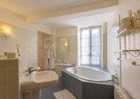 IMG_13Jun2018at195318 maison de la botte  ©Jacqueline Maggi