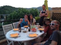 Chez Nanie-Repas sur la terrasse ©2018-ARAGON Stéphanie