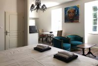 Picpoul-espace-salon © Rene Withofs