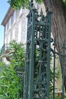 Façade village © Domaine Coudoulet
